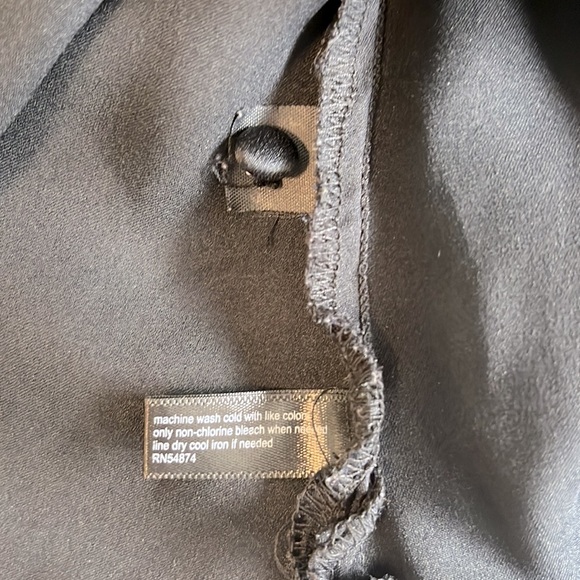 The Limited V Neck Black Blouse with Gold Zipper and Rounded Hem - Picture 9 of 9